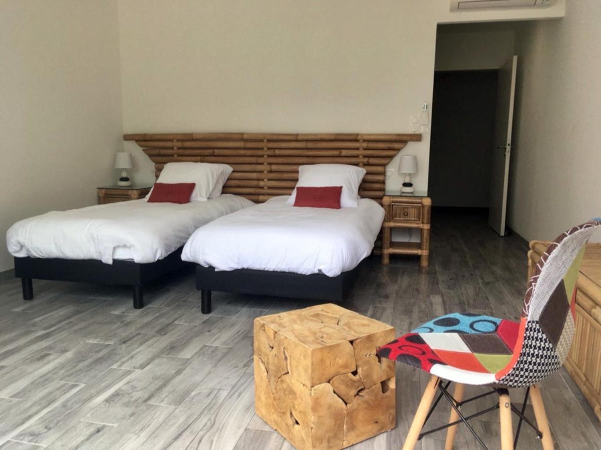 Bed and Breakfast Domaine des Bois Argentés Saugirard Exterior foto
